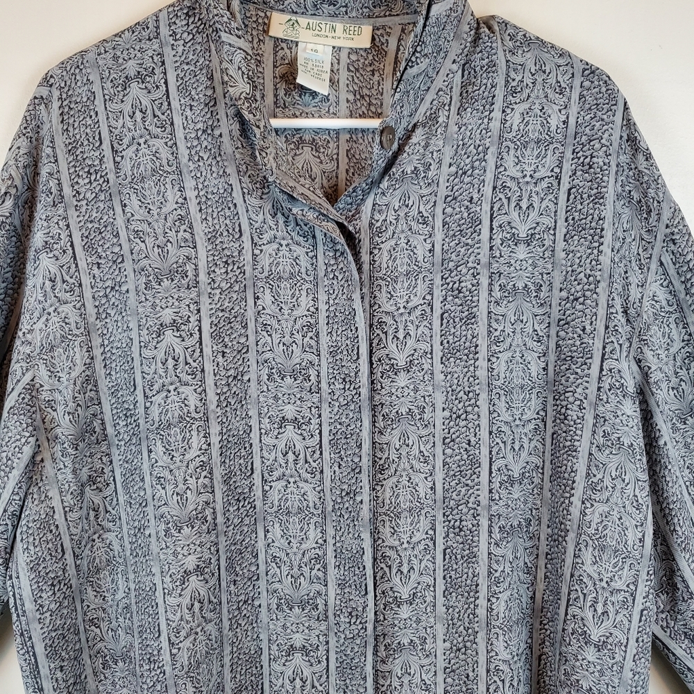 VTG Austin Reed 100% Silk Victorian Stripe Button Down Shirt Size 10 Womens